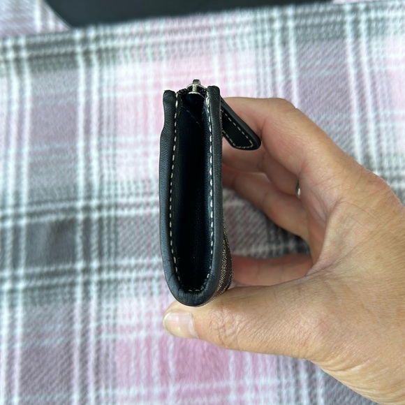 Coach ID card holder change purse 4.25 wide 3 inches high - Picture 4 of 7